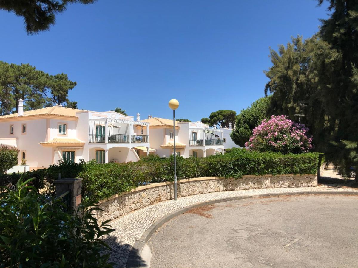 Algarve Albufeira, Quiet Apart With Pool At 10 Mn Walk From Praia Da Falesia Ольос де Агуа Екстериор снимка